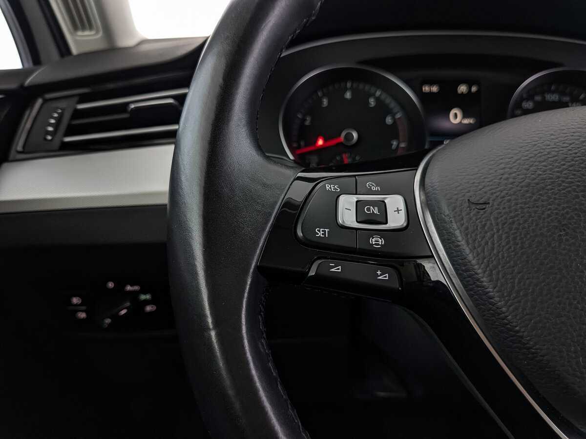 Volkswagen Passat, 2019 Фото №27