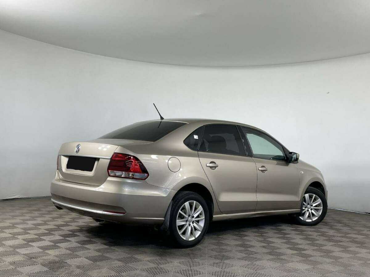 Volkswagen Polo, 2015 Фото №5