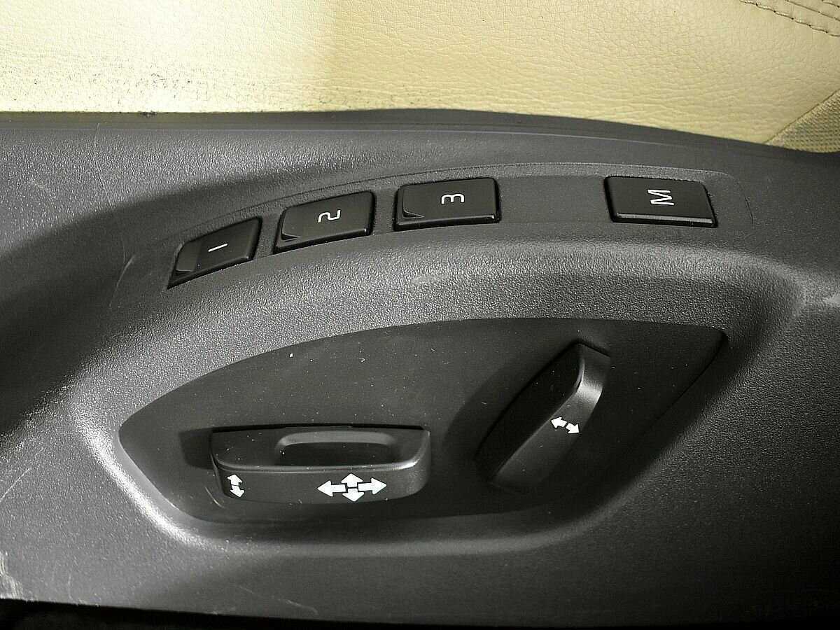 Volvo XC60, 2014 Фото №15