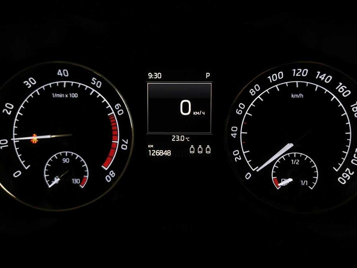 Skoda Superb, 2017 Фото №16