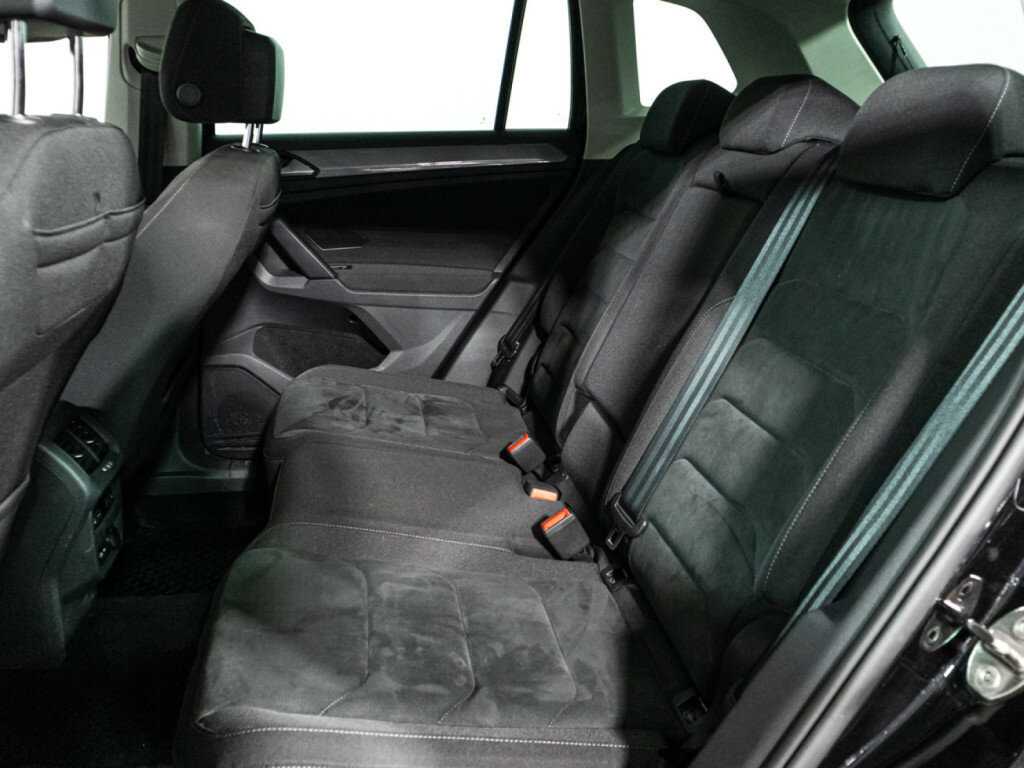 Volkswagen Tiguan, 2021 Фото №10