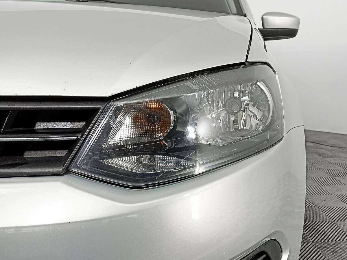 Volkswagen Polo, 2013 Фото №17