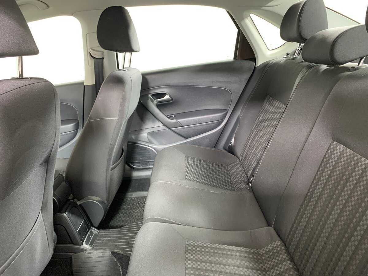 Volkswagen Polo, 2016 Фото №16