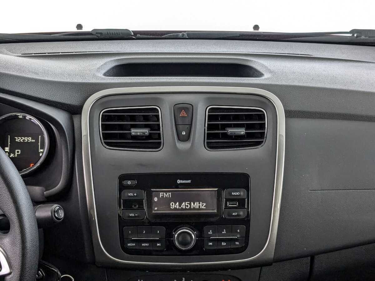 Renault Logan, 2019 Фото №13