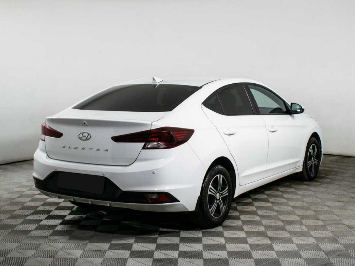 Hyundai Elantra, 2019 Фото №5