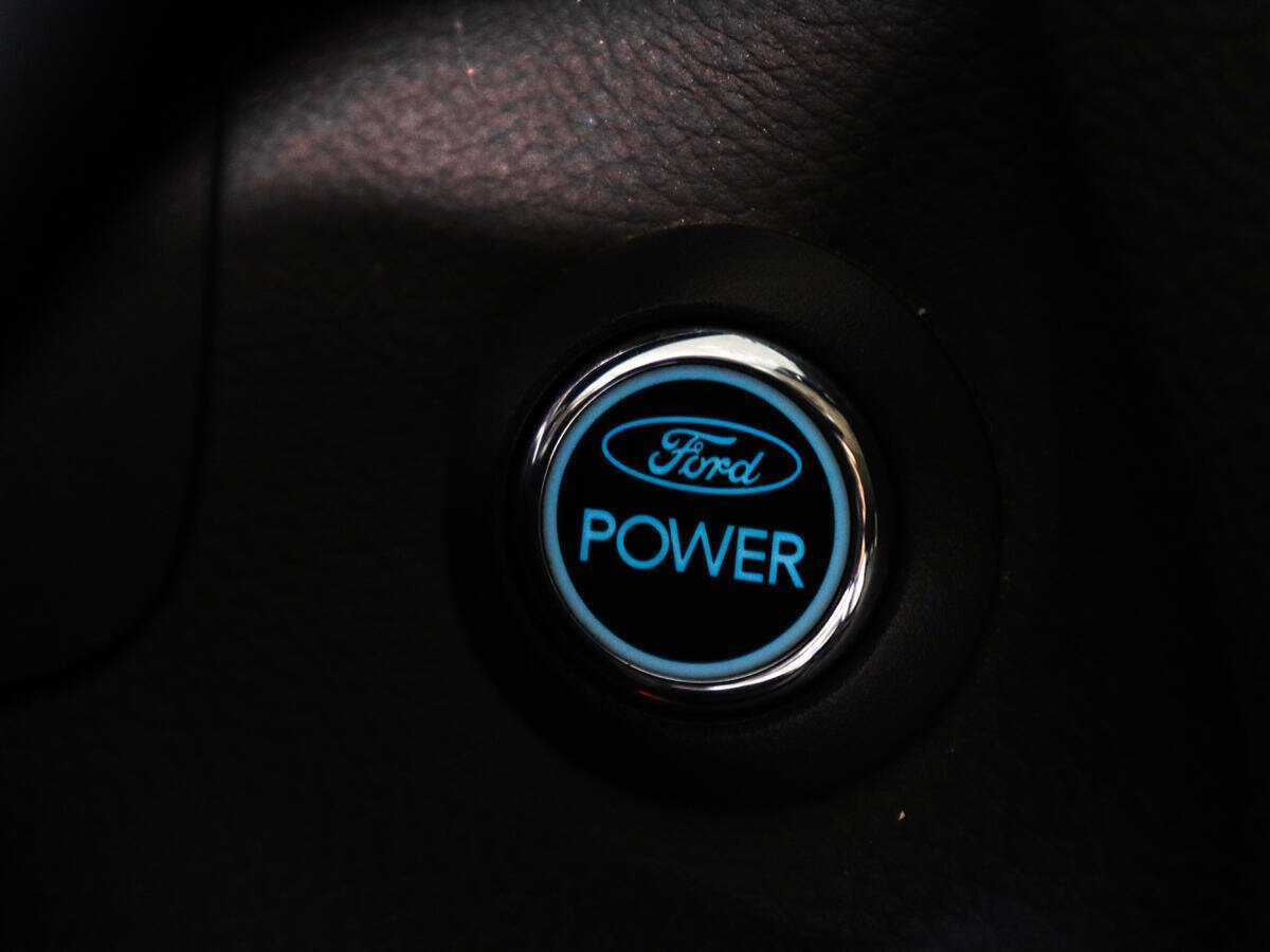Ford Focus, 2012 Фото №12