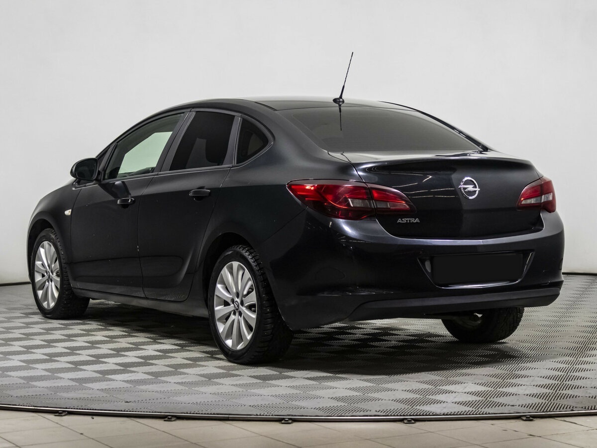 Opel Astra J Рестайлинг, 2013 Фото №6