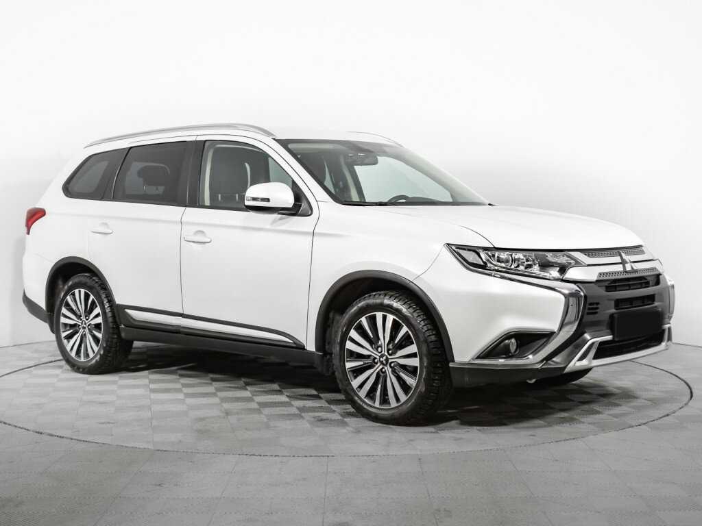 Mitsubishi Outlander, 2020 Фото №3