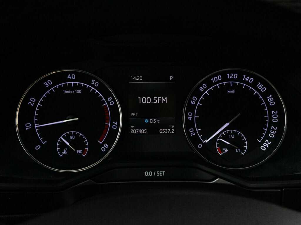 Skoda Superb, 2018 Фото №12