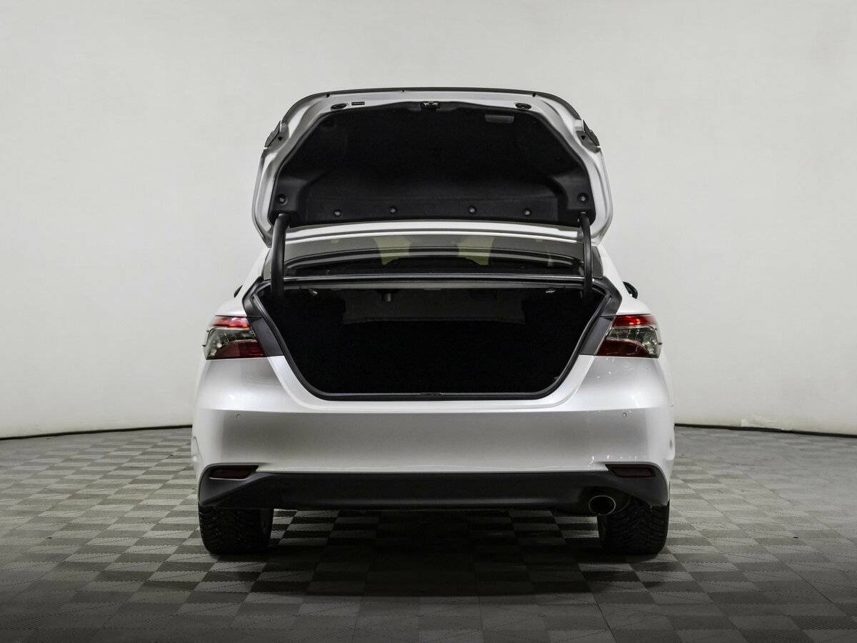 Toyota Camry VIII (XV70), 2019 Фото №19