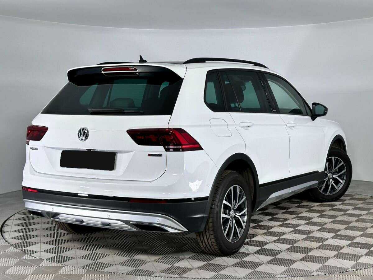 Volkswagen Tiguan, 2019 Фото №2