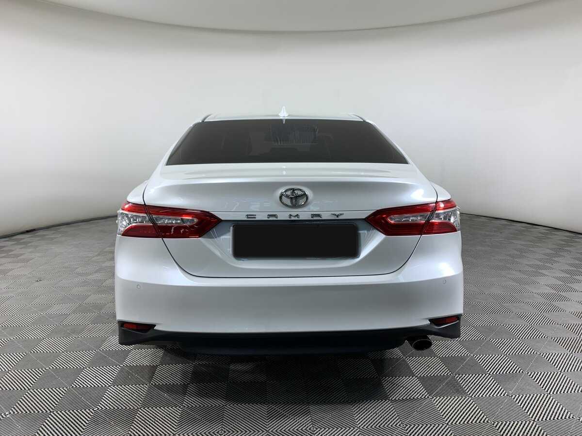 Toyota Camry, 2020 Фото №6