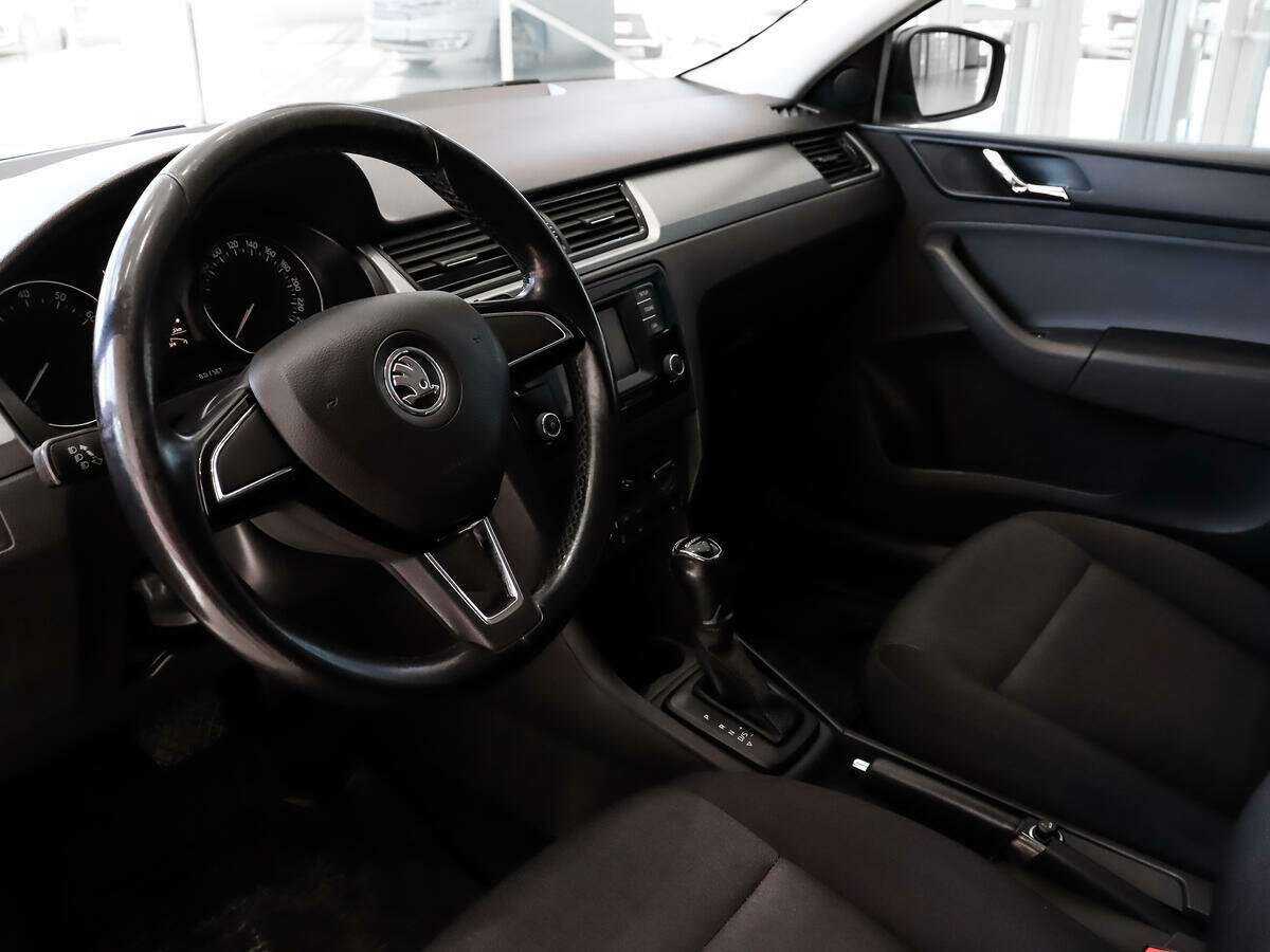 Skoda Rapid, 2016 Фото №8