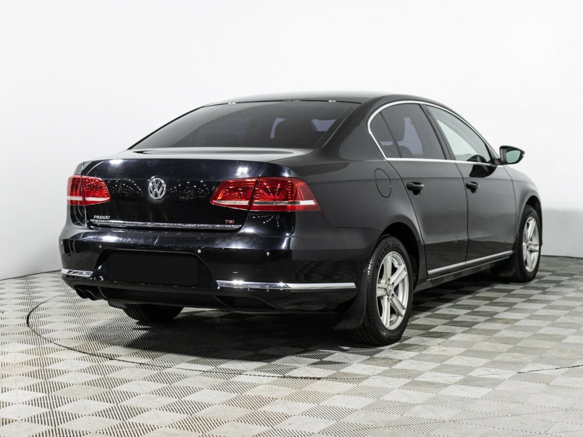 Volkswagen Passat B7, 2012 Фото №4