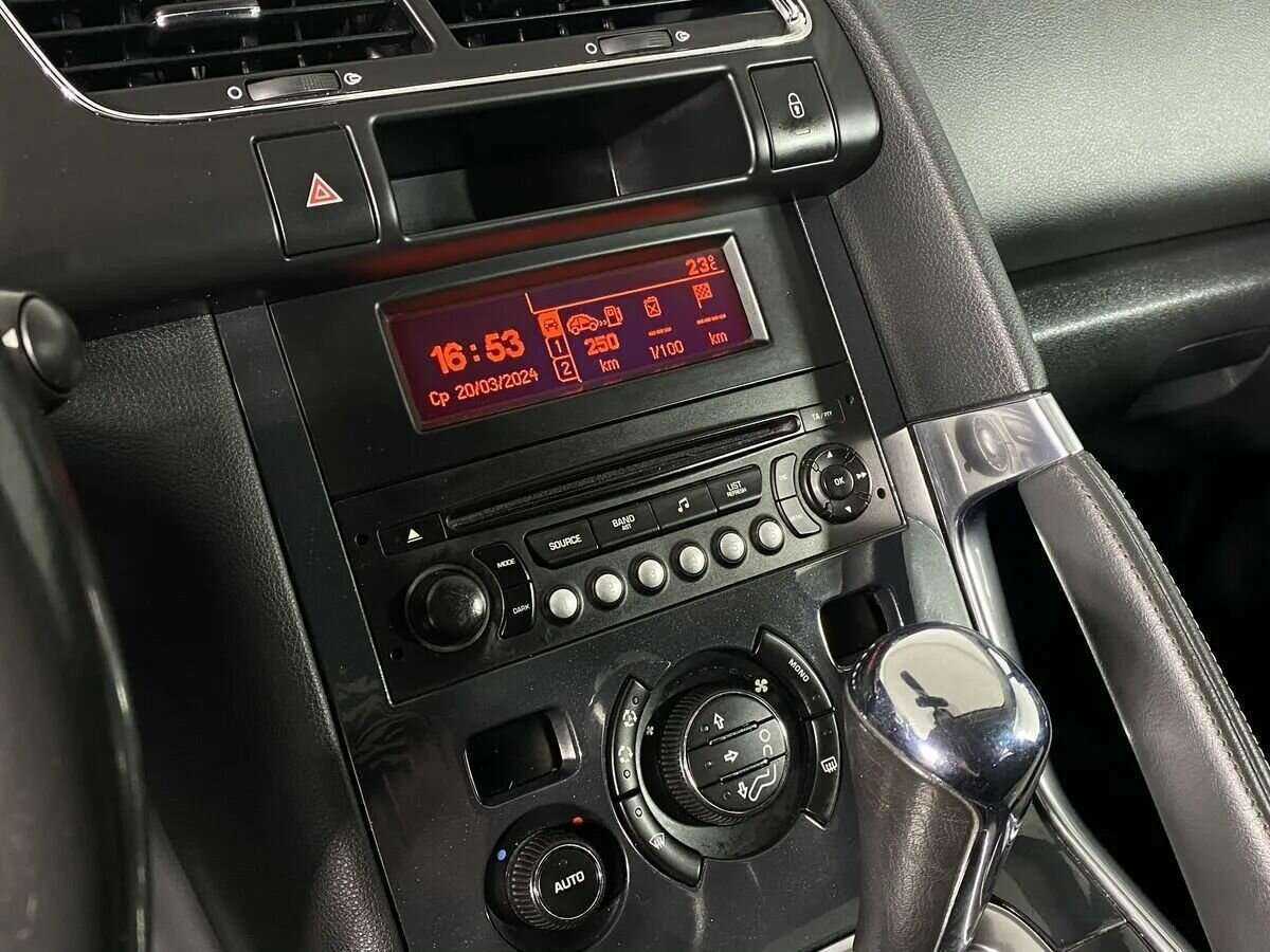 Peugeot 3008, 2012 Фото №11