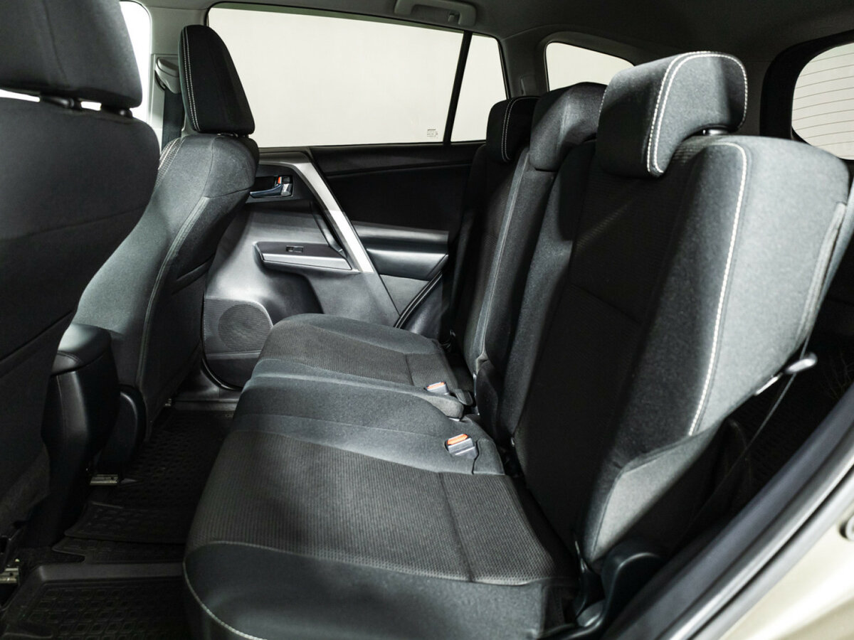 Toyota RAV4 IV (XA40) Рестайлинг, 2018 Фото №8