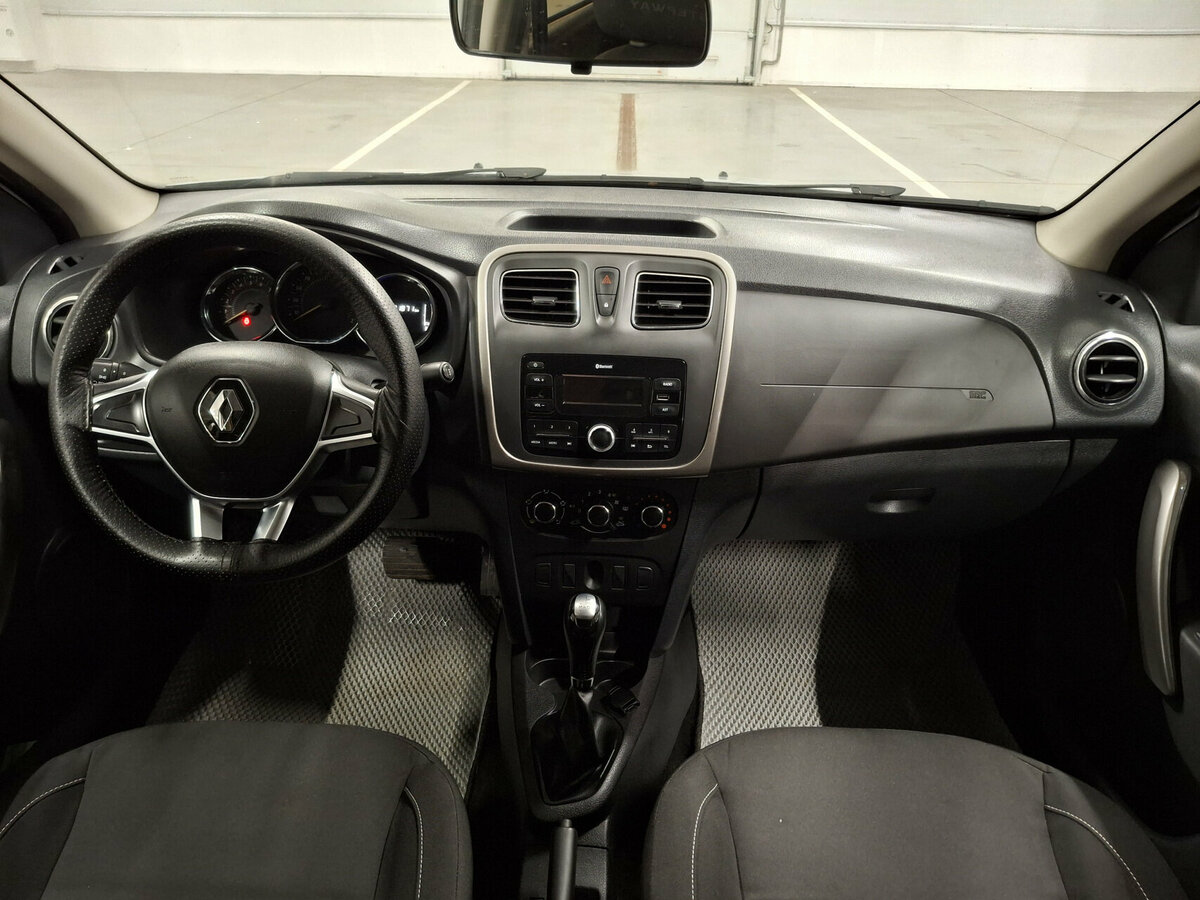 Renault Logan Stepway II Рестайлинг, 2020 Фото №14