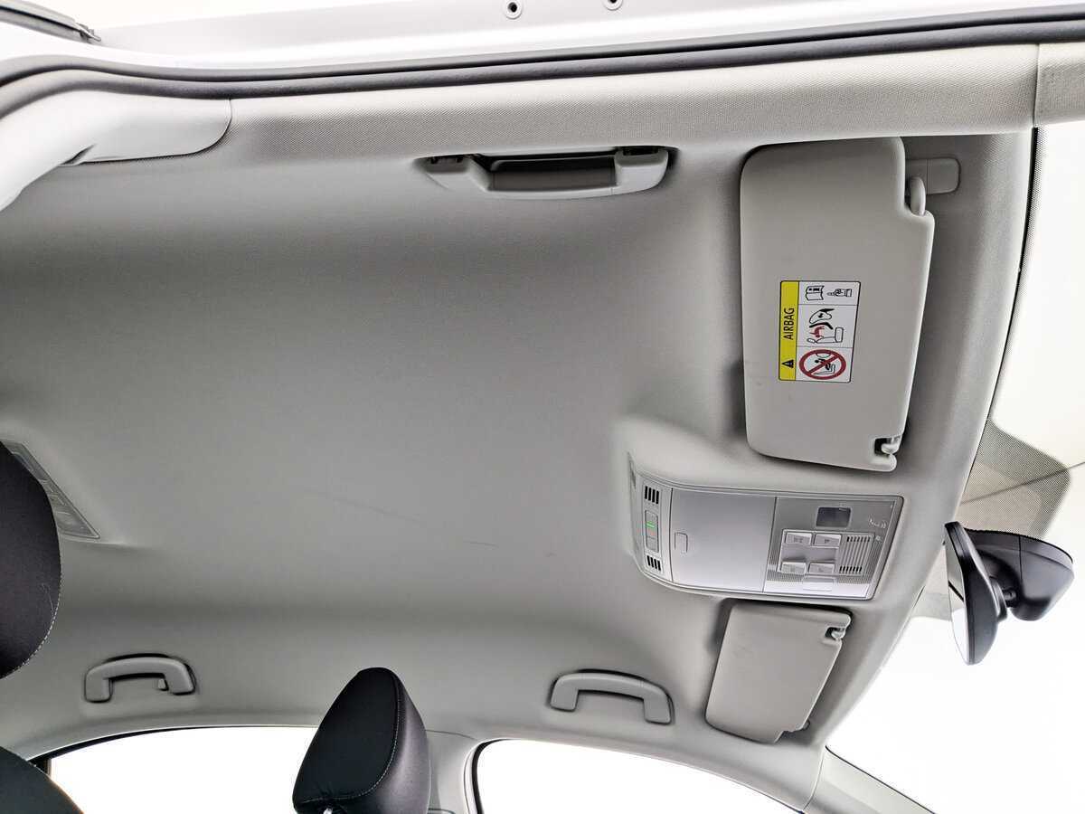 Skoda Superb, 2021 Фото №18