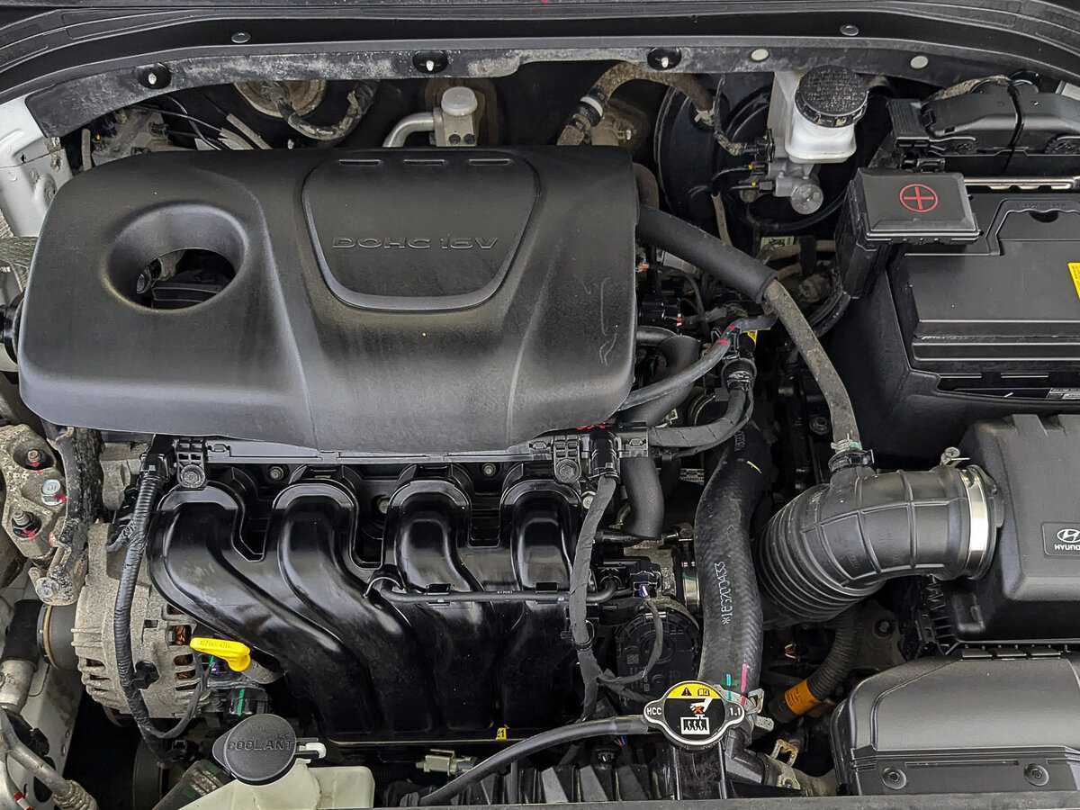 Hyundai Elantra, 2018 Фото №9