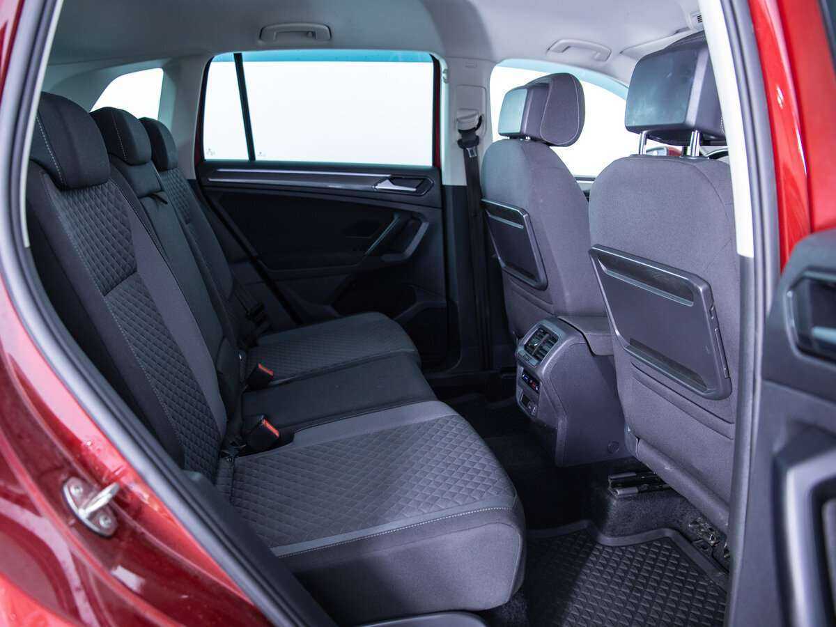 Volkswagen Tiguan, 2017 Фото №9