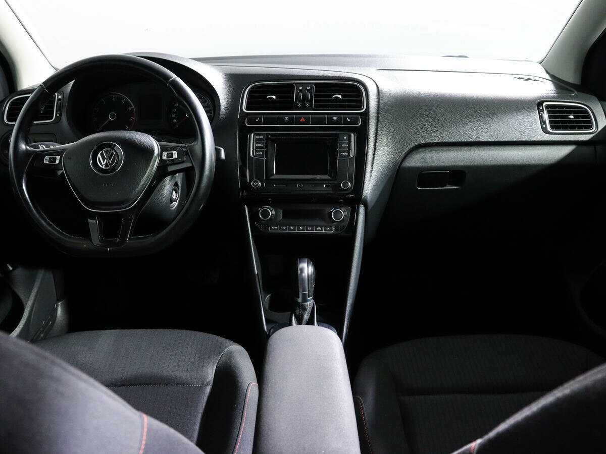 Volkswagen Polo, 2017 Фото №12