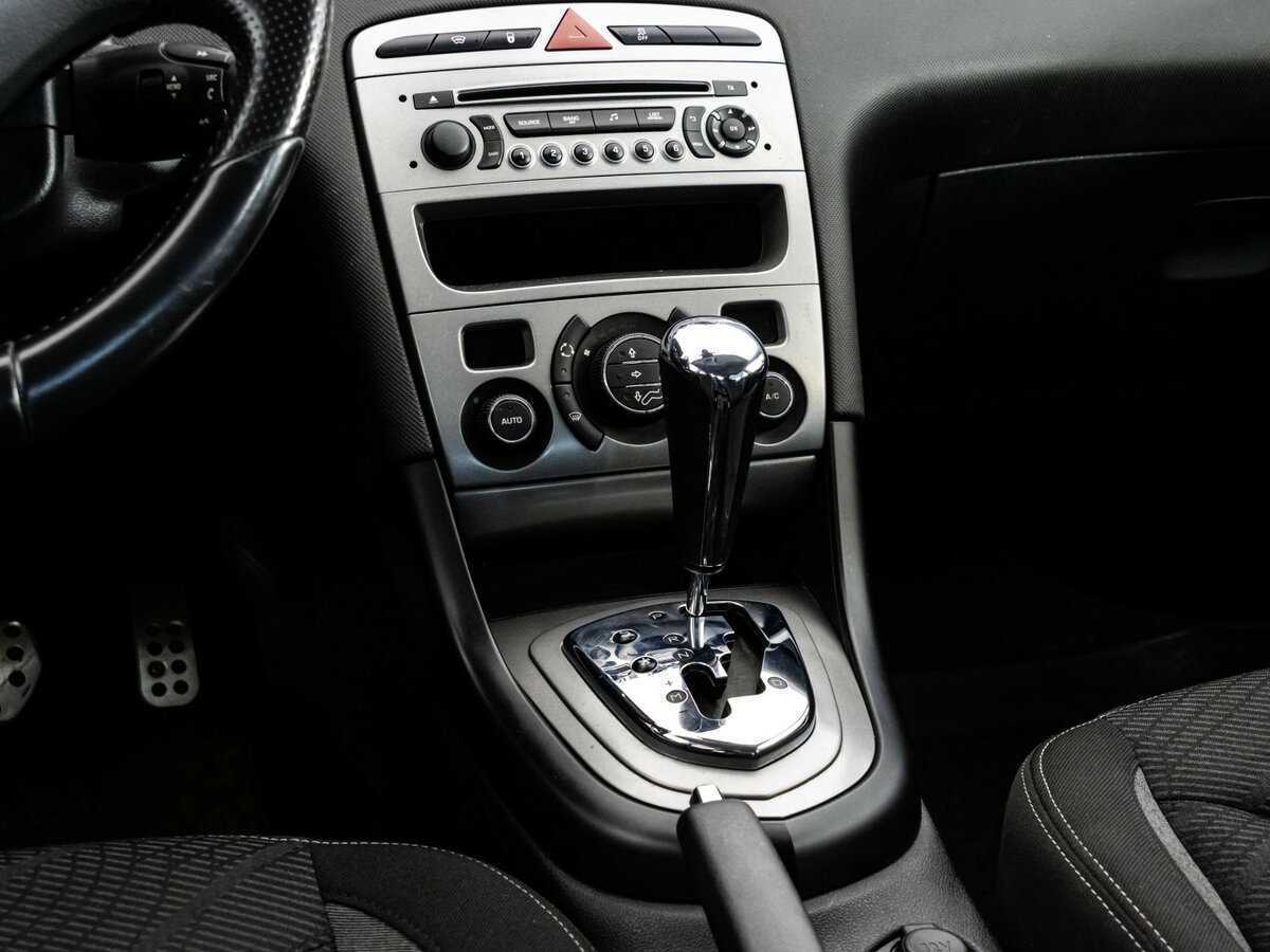 Peugeot 408, 2016 Фото №10