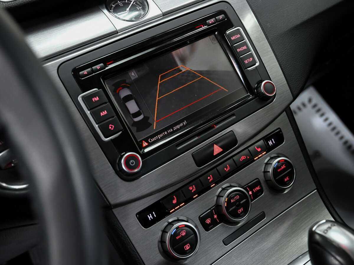 Volkswagen Passat, 2014 Фото №11