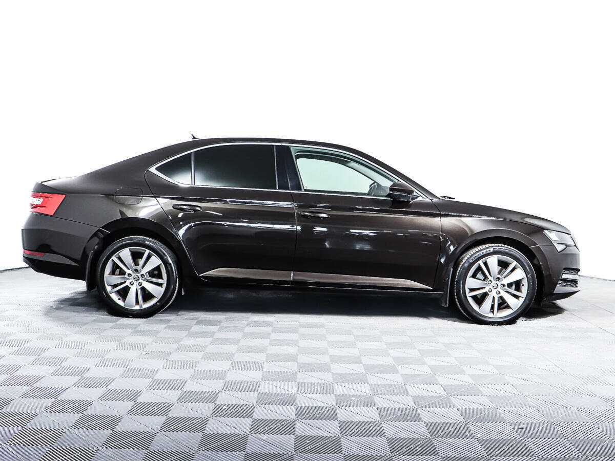 Skoda Superb, 2021 Фото №4