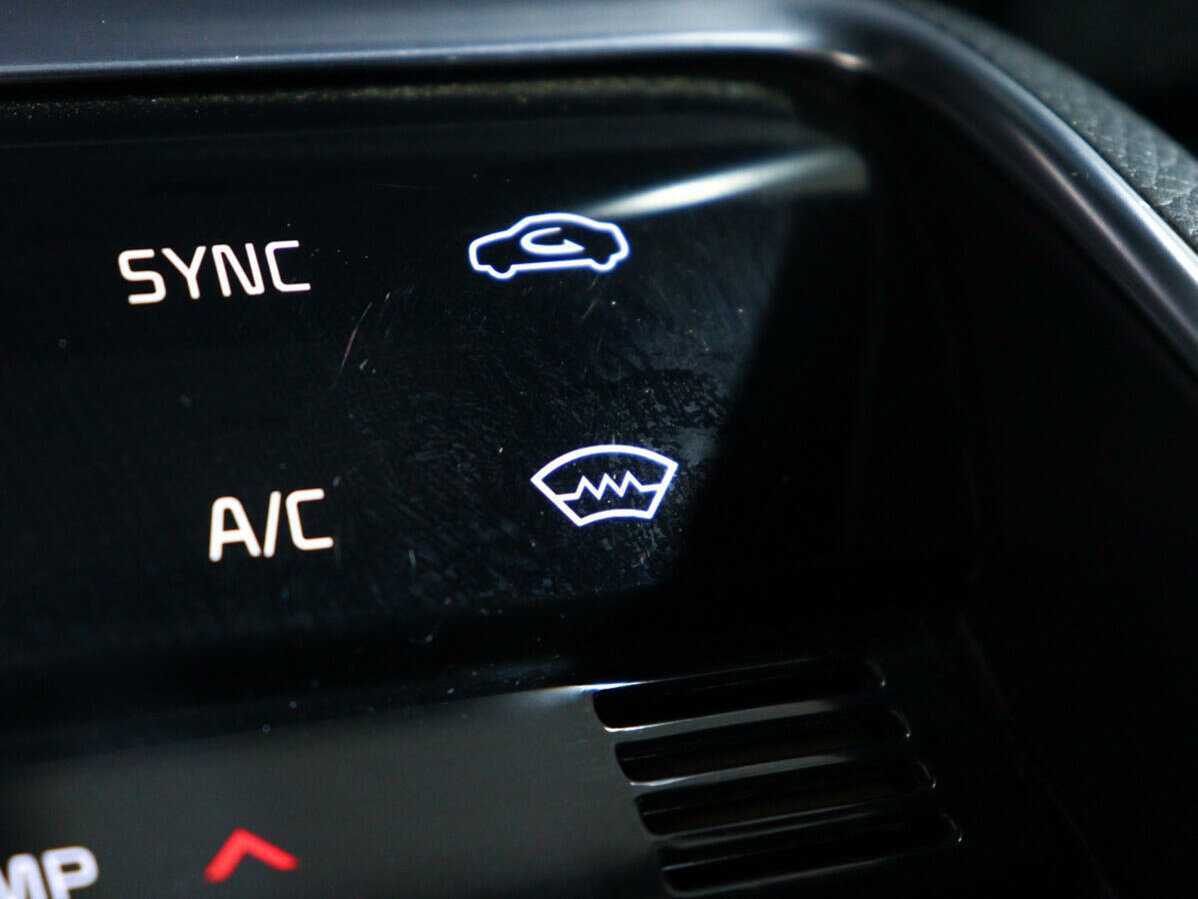 Kia K5, 2021 Фото №24