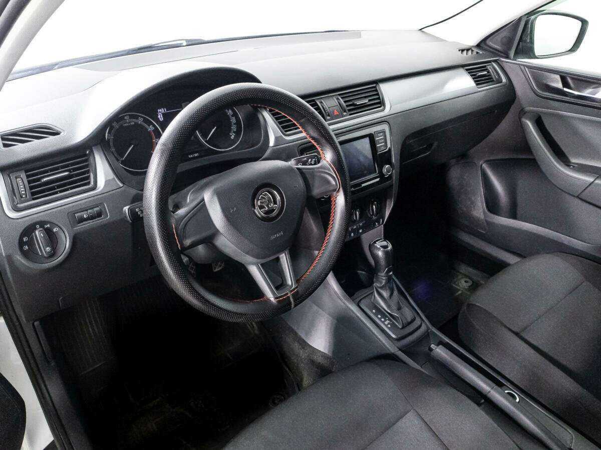 Skoda Rapid, 2018 Фото №11