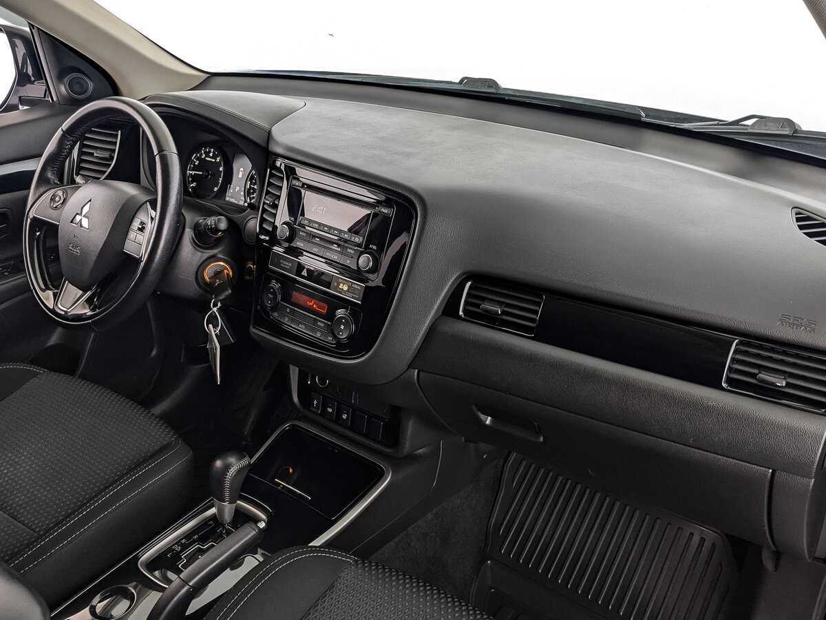 Mitsubishi Outlander, 2019 Фото №13