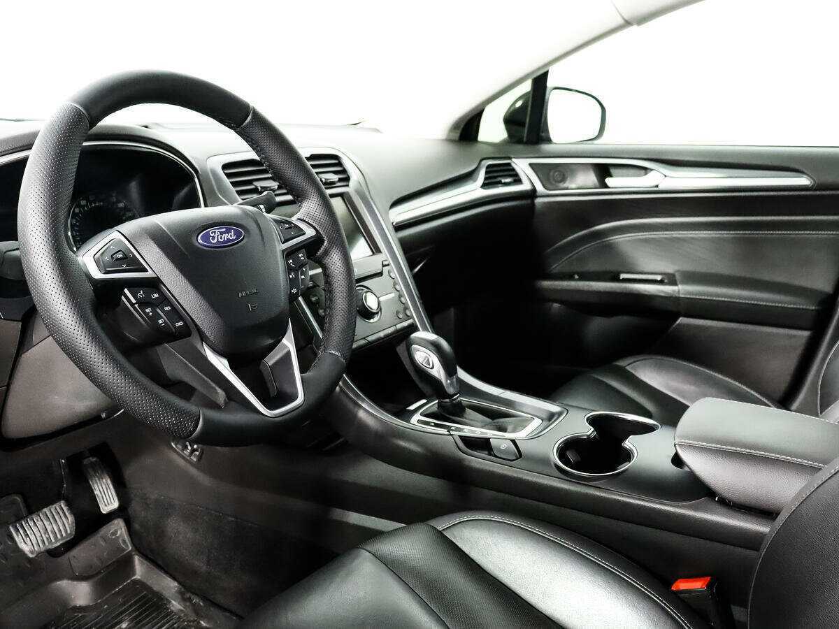 Ford Mondeo, 2017 Фото №9