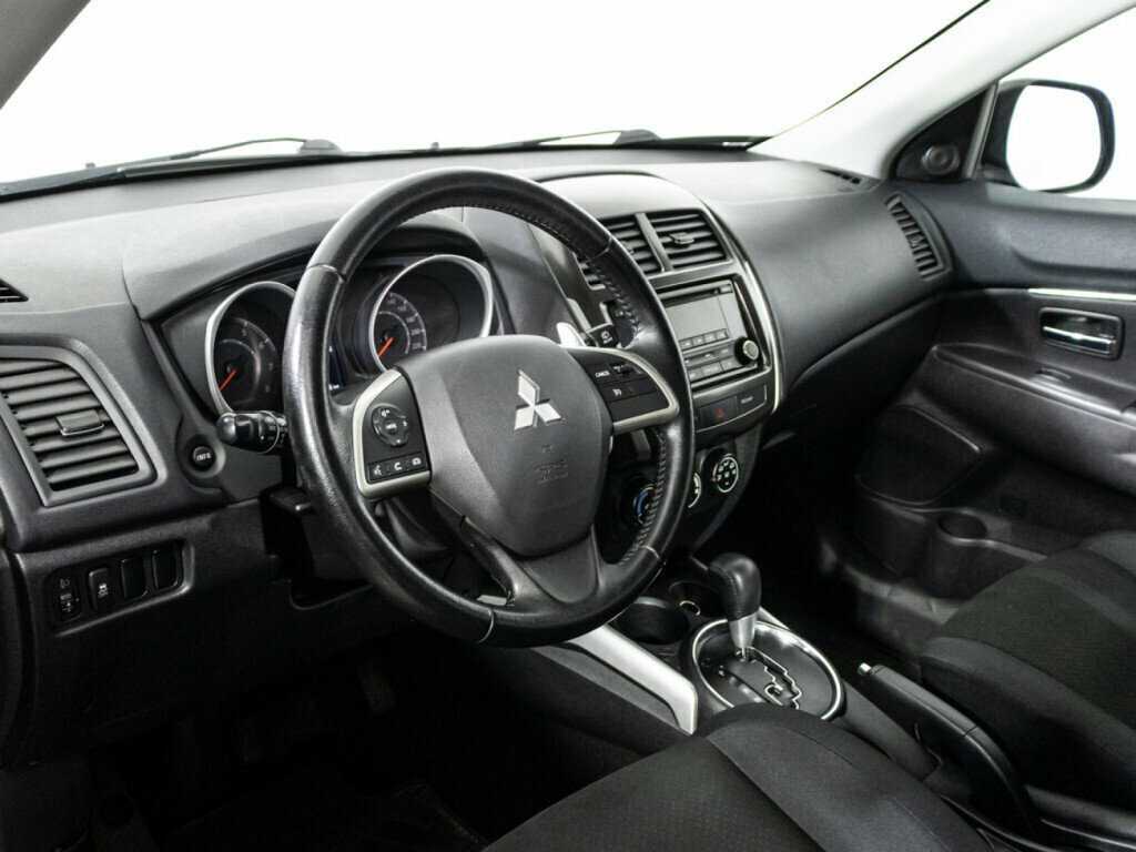 Mitsubishi ASX, 2012 Фото №11