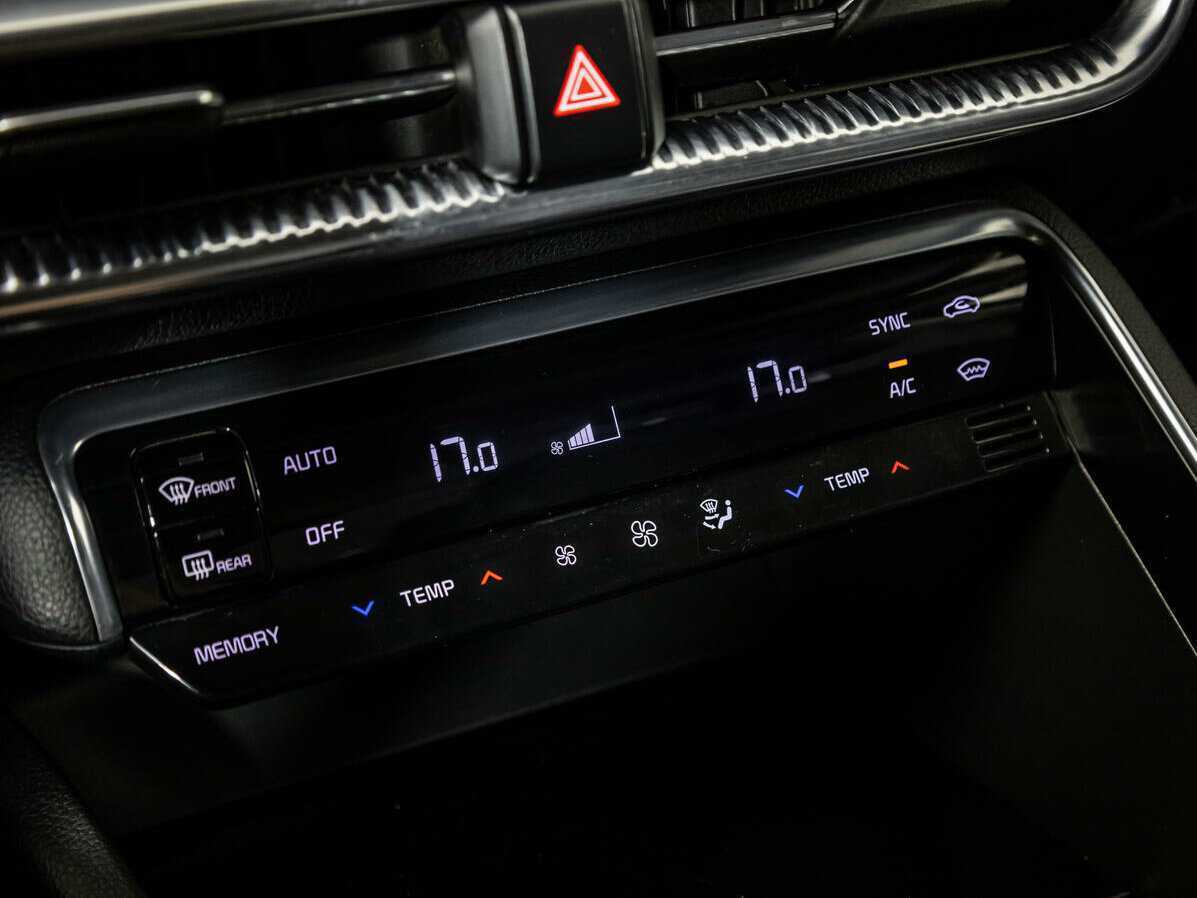 Kia K5, 2020 Фото №14