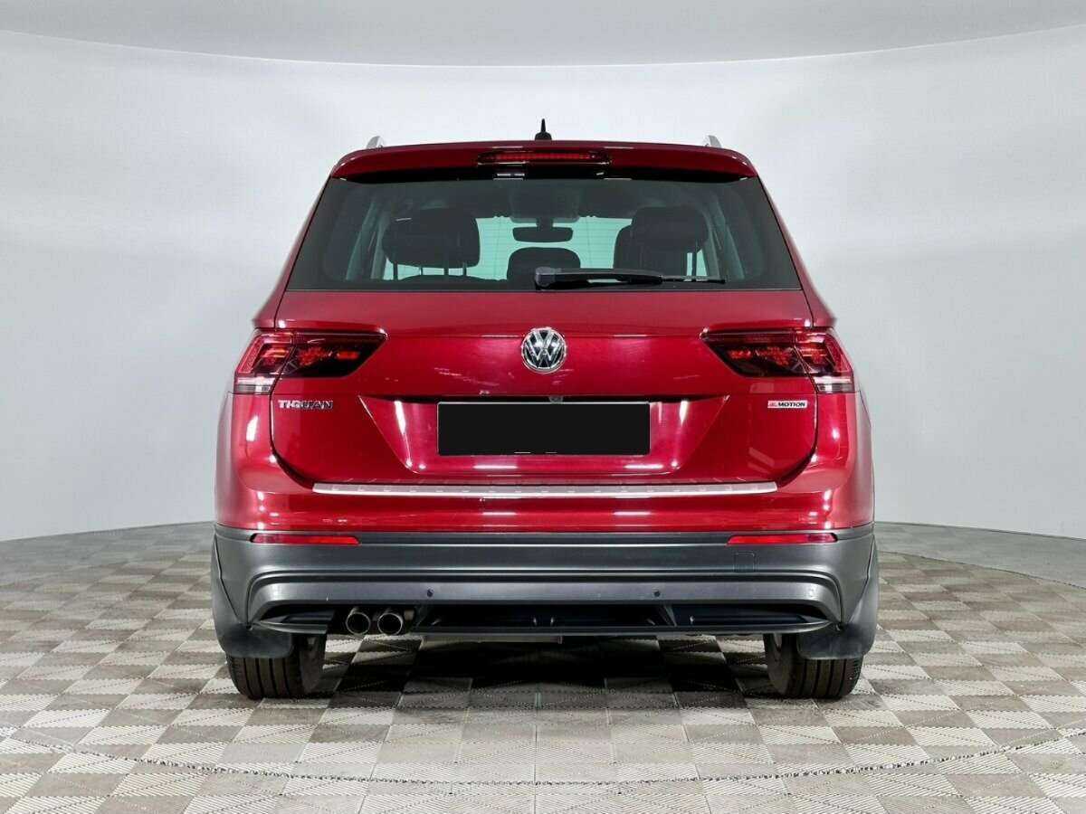 Volkswagen Tiguan, 2018 Фото №4