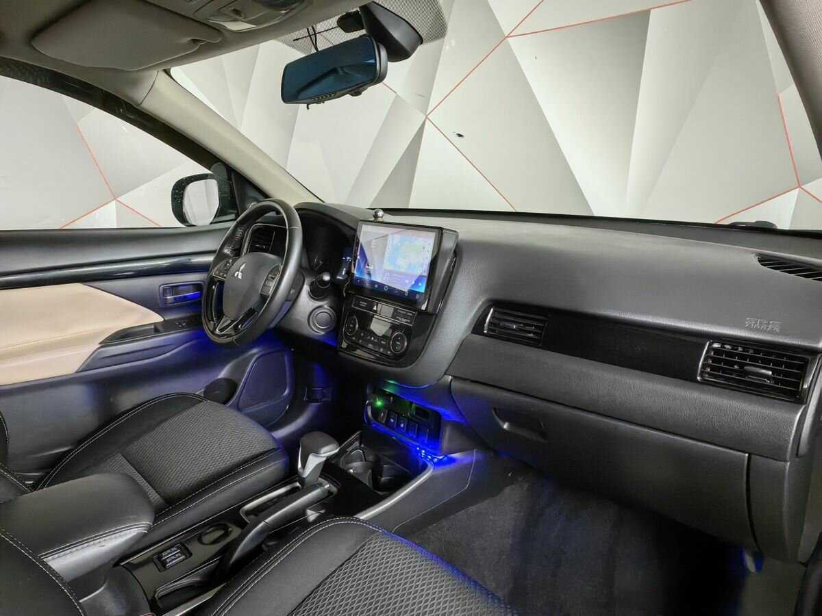 Mitsubishi Outlander, 2019 Фото №9