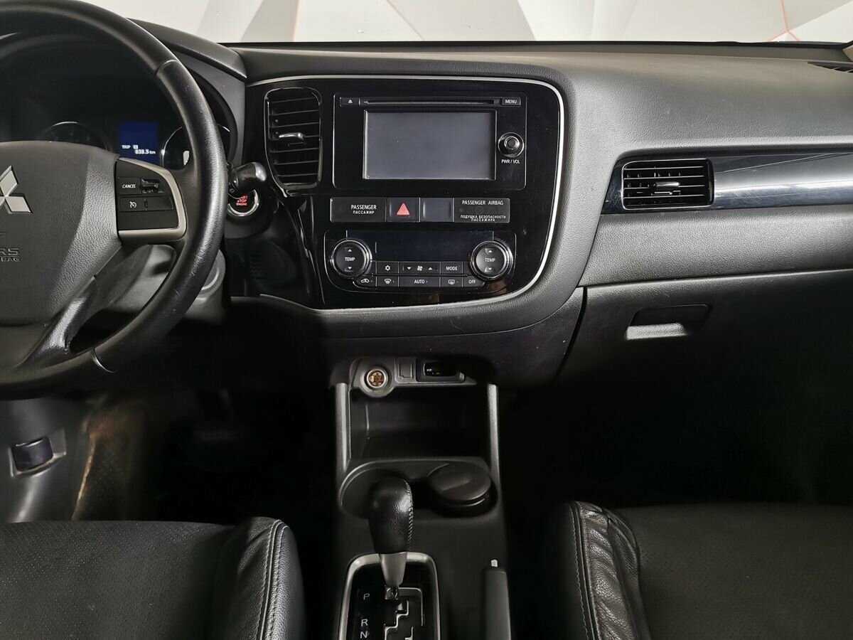Mitsubishi Outlander, 2014 Фото №11