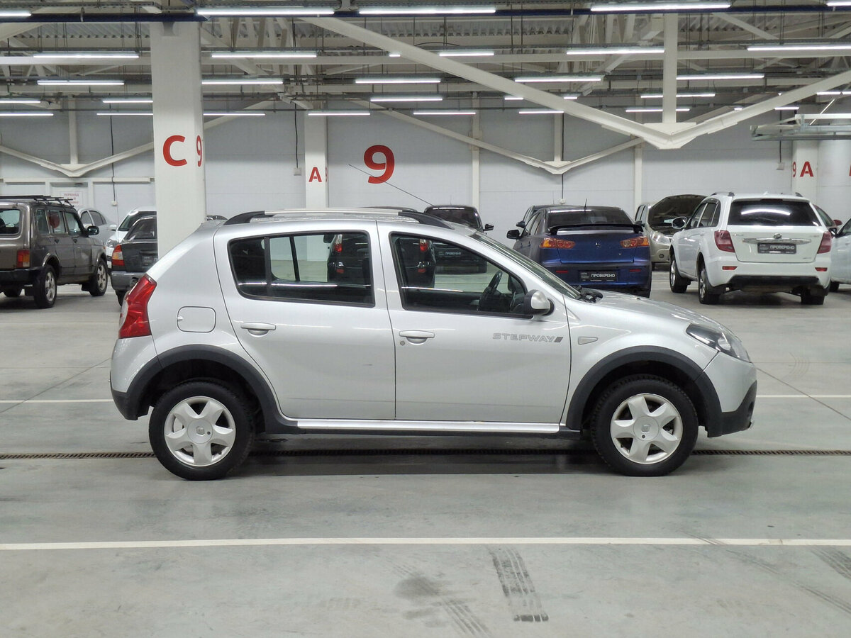 Renault Sandero Stepway I, 2013 Фото №4