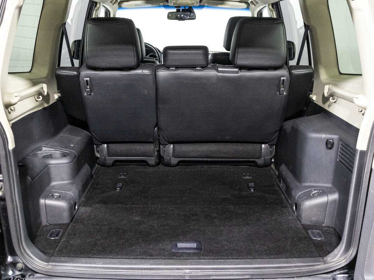 Mitsubishi Pajero, 2015 Фото №15