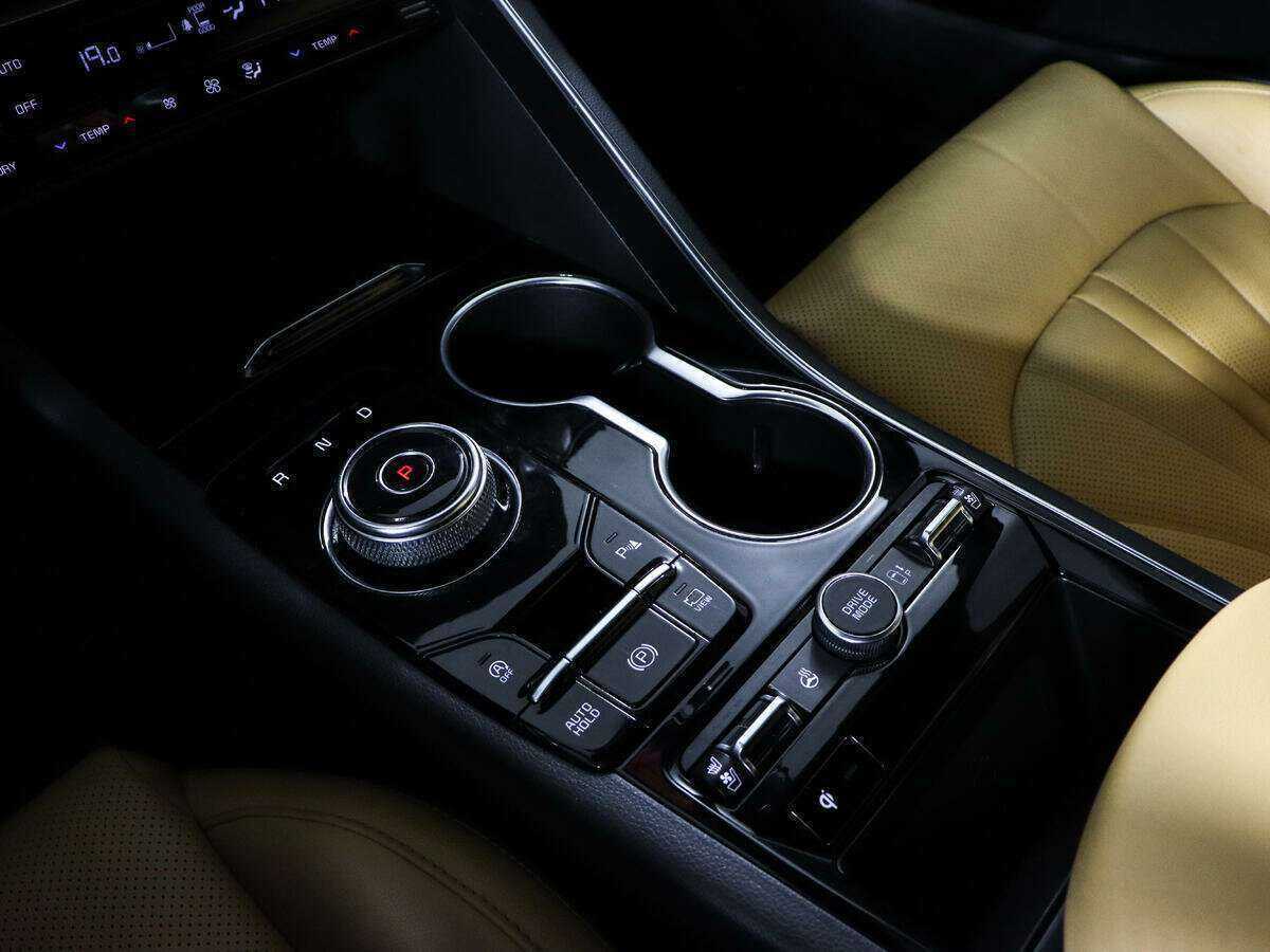 Kia K5, 2020 Фото №16