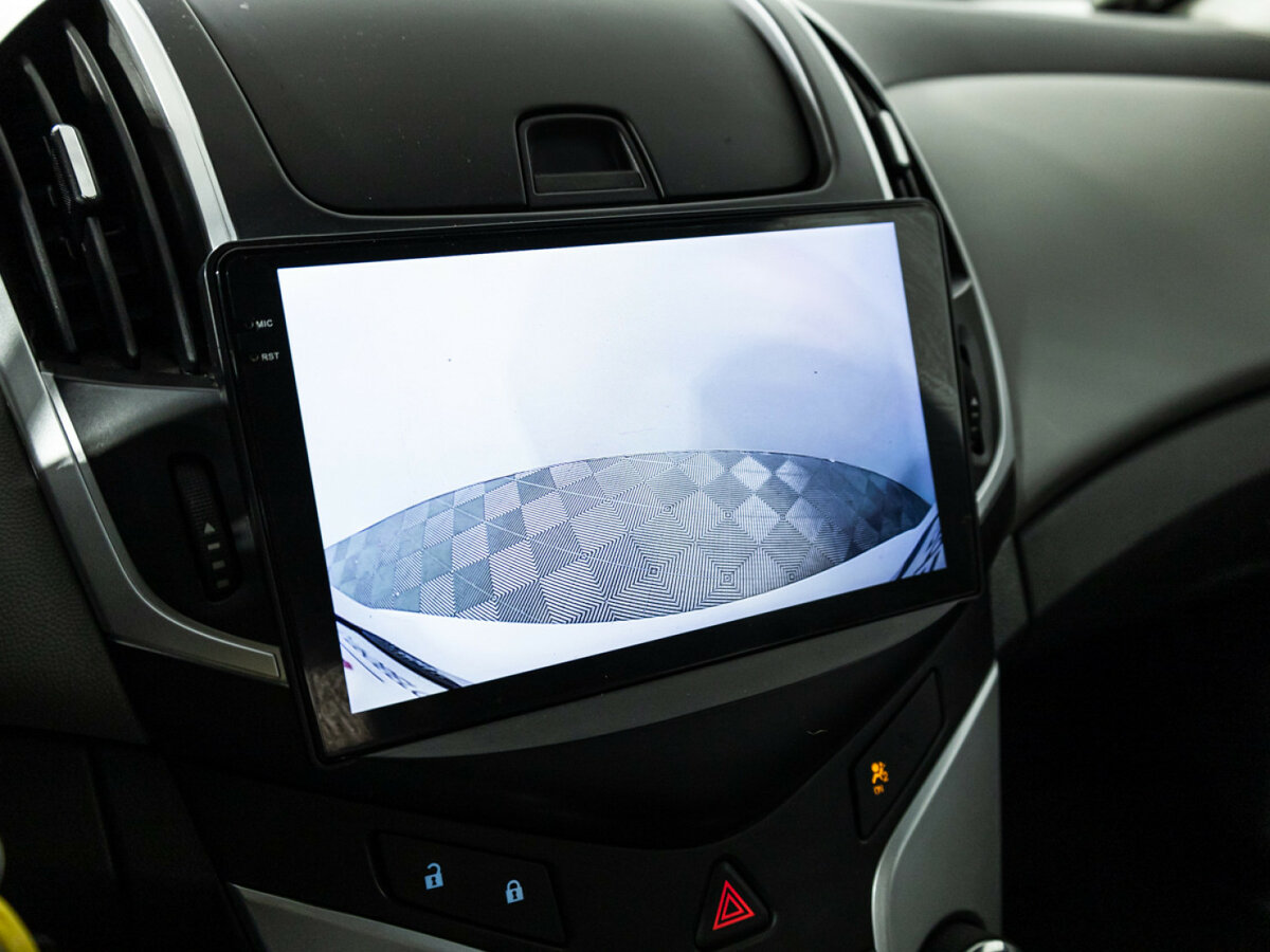 Chevrolet Cruze I Рестайлинг, 2014 Фото №15