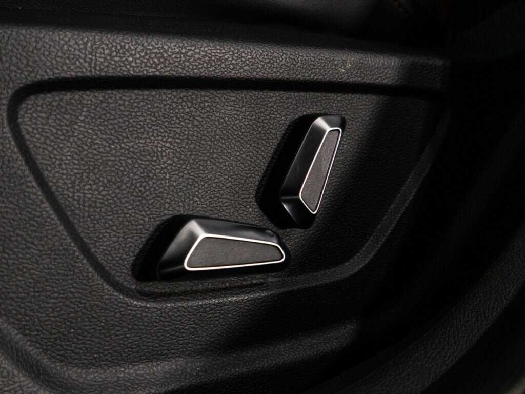 Geely Coolray, 2023 Фото №17