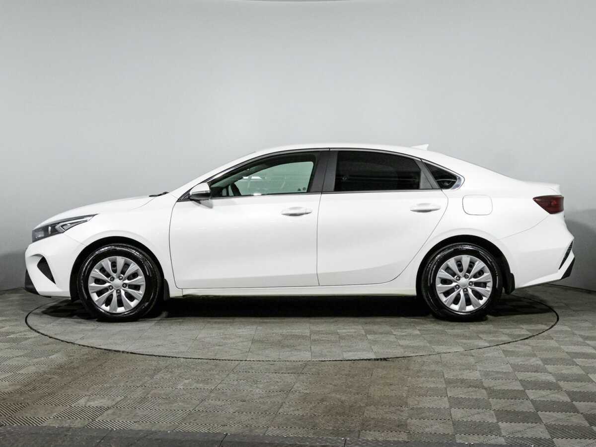 Kia Cerato, 2022 Фото №8