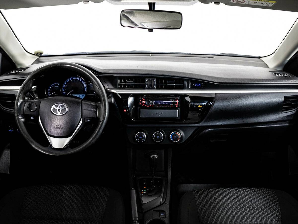 Toyota Corolla XI (E160, E170, E180), 2014 Фото №7