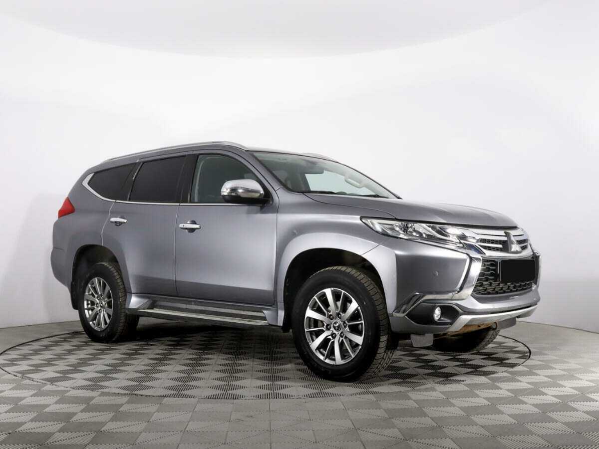 Mitsubishi Pajero Sport, 2017 Фото №3