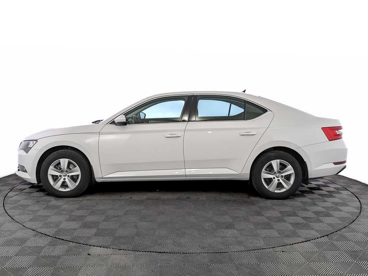 Skoda Superb, 2018 Фото №8