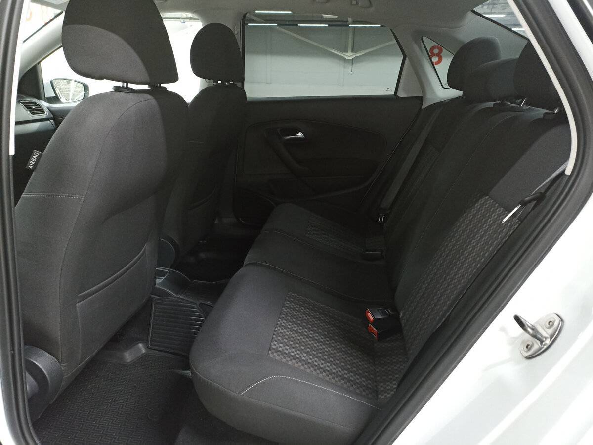Volkswagen Polo, 2018 Фото №12