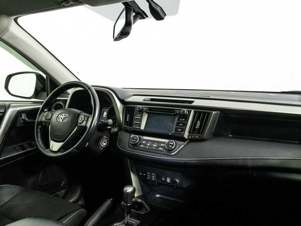 Toyota RAV4, 2016 Фото №9