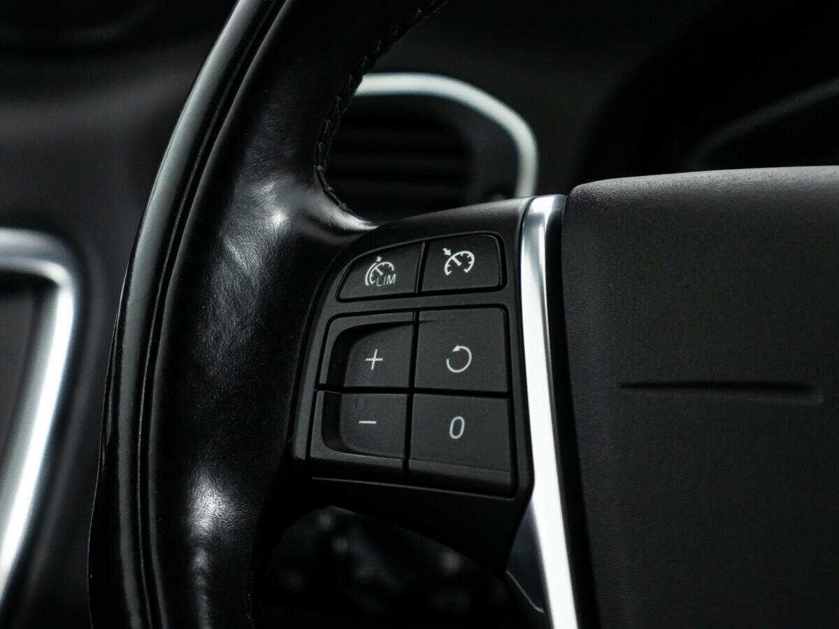 Volvo S60, 2013 Фото №19