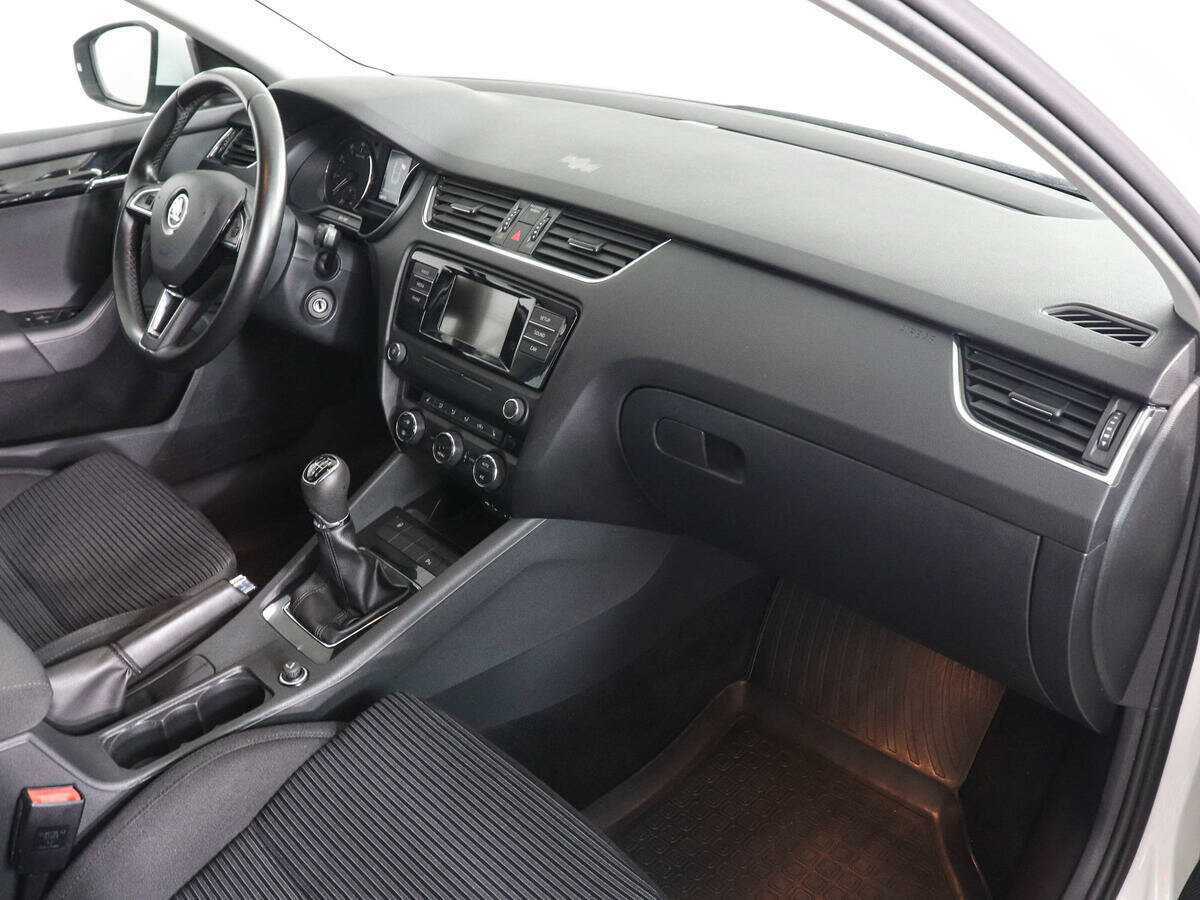 Skoda Octavia, 2015 Фото №10
